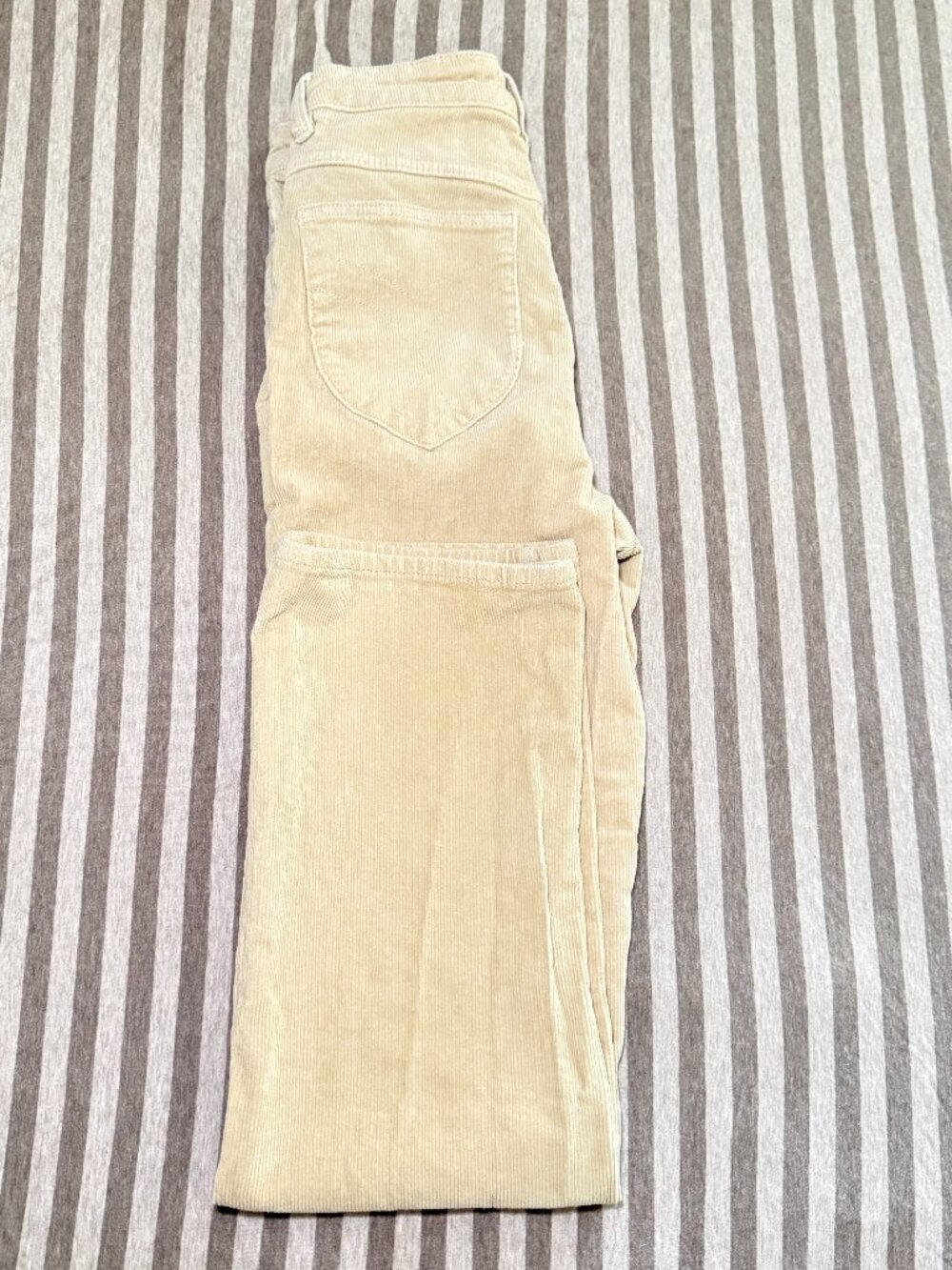 Rolla's Original High Rise Straight Corduroy Pants Sz 27 Cream